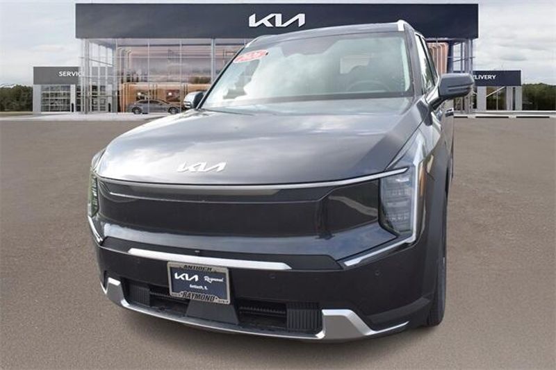 New 2026 Kia EV9 WindImage 7