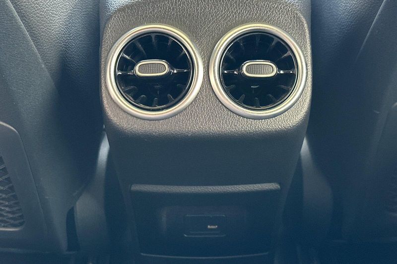 2021 Mercedes-Benz A-Class A 220Image 14