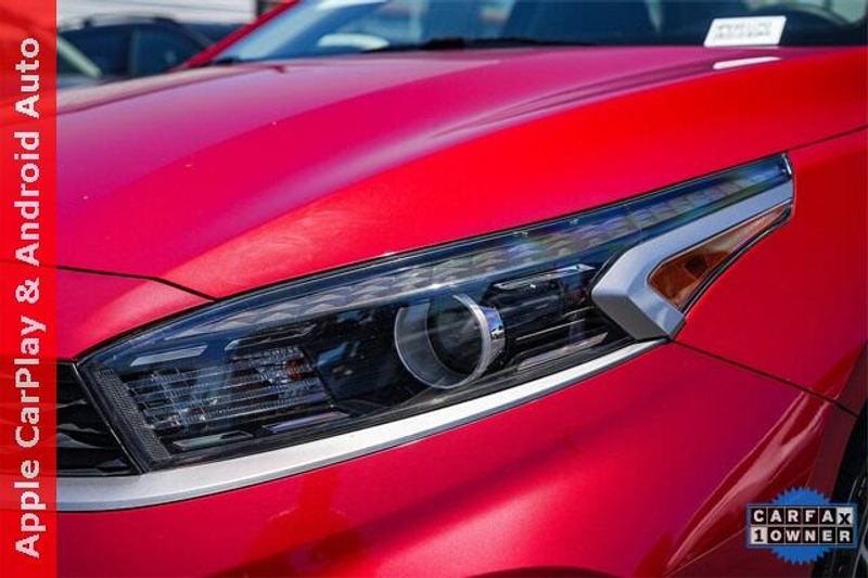 Used 2022 Kia Forte LXSImage 10