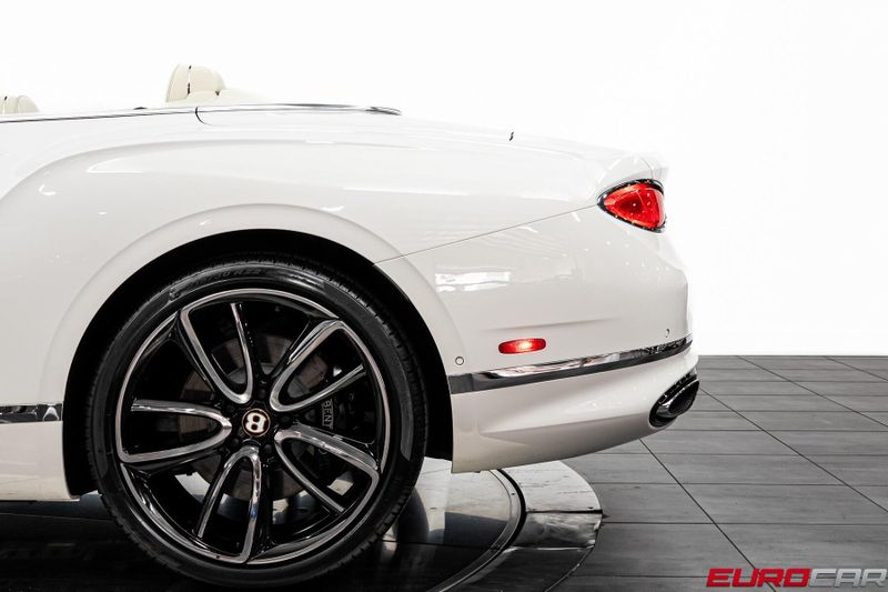 2020 Bentley Continental GTC First Edition *FRONT SEAT COMFORT SPEC*Image 16