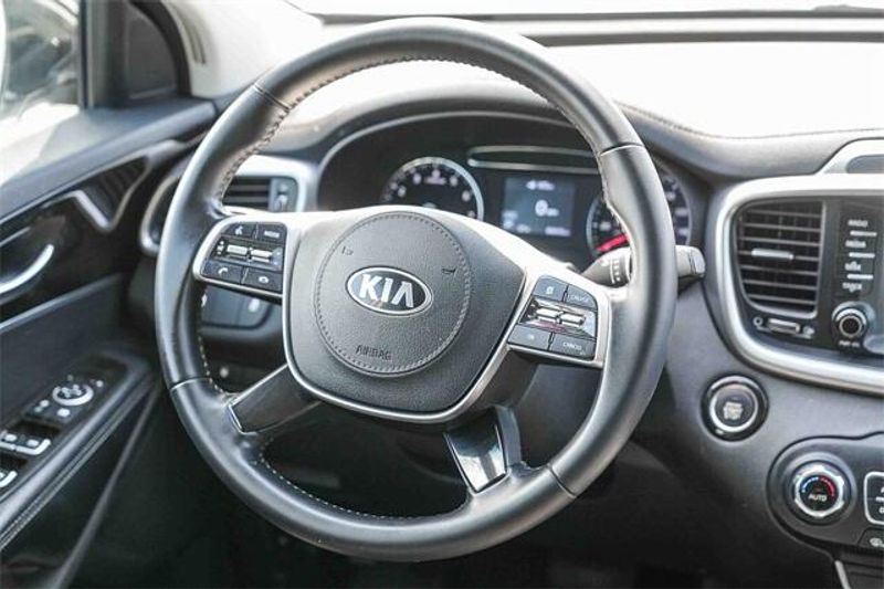 Used 2020 Kia Sorento SImage 16