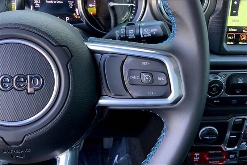 Used 2022 Jeep Wrangler 4xE Unlimited Rubicon 4xeImage 19