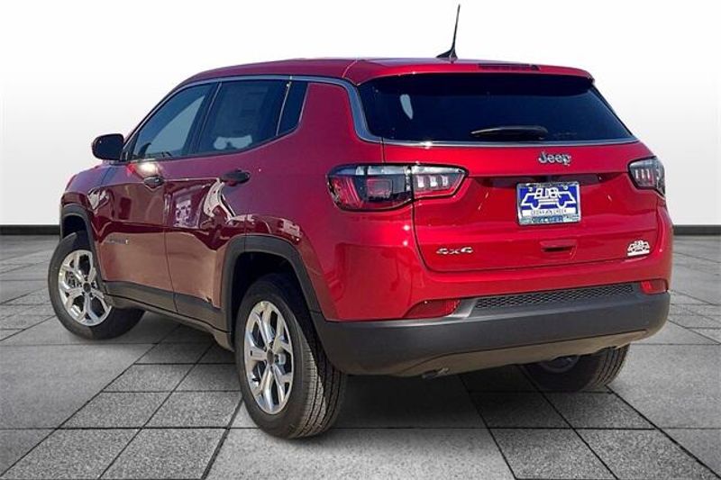 2025 Jeep Compass Sport 4x4Image 3