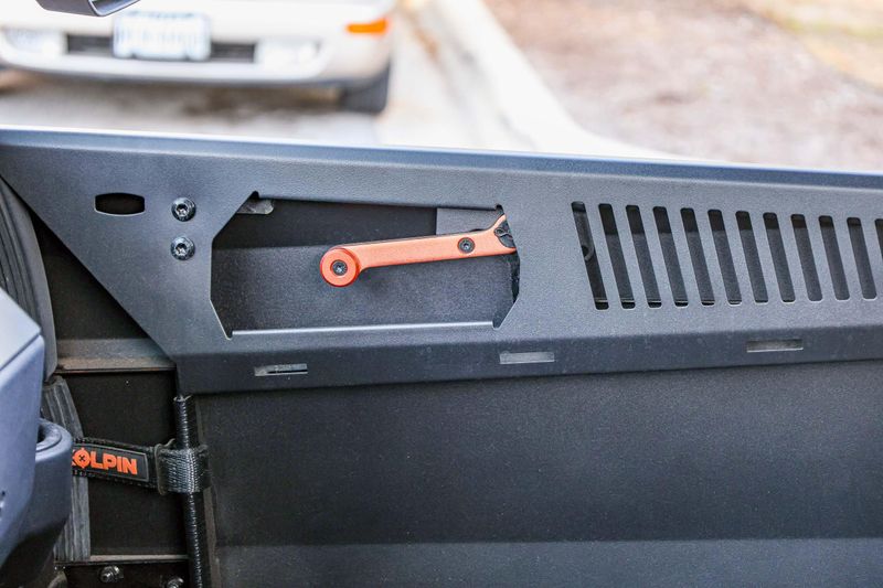 USED 2025 POLARIS RANGER CREW XP 1000 PREMIUM Image 5