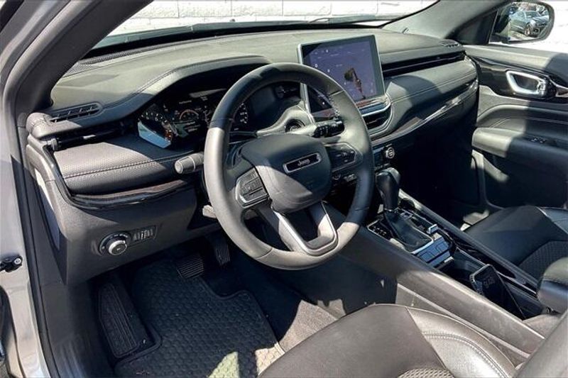 2023 Jeep Compass AltitudeImage 6