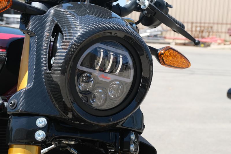 NEW 2024 INDIAN MOTORCYCLE FTR R CARBON Image 9