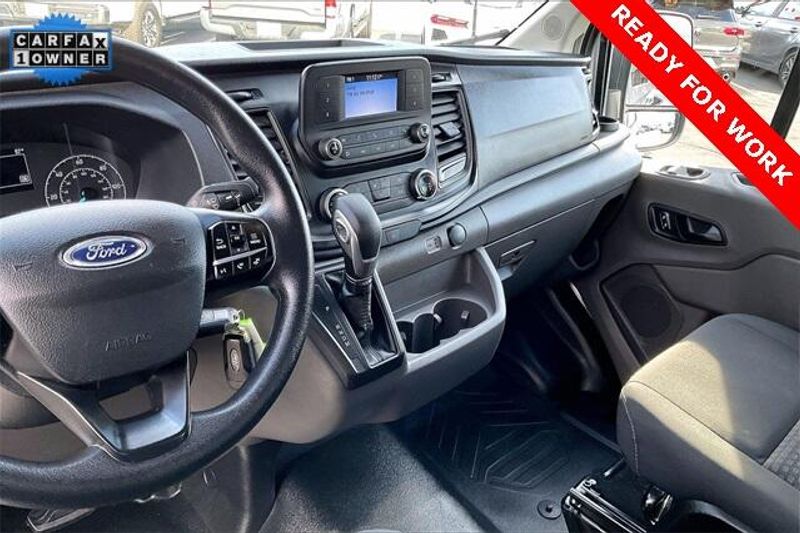 Used 2024 Ford Transit-250 Cargo Van BaseImage 4