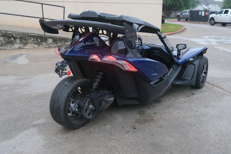 2017 Polaris SLINGSHOT SL NAVY BLUE Image 3