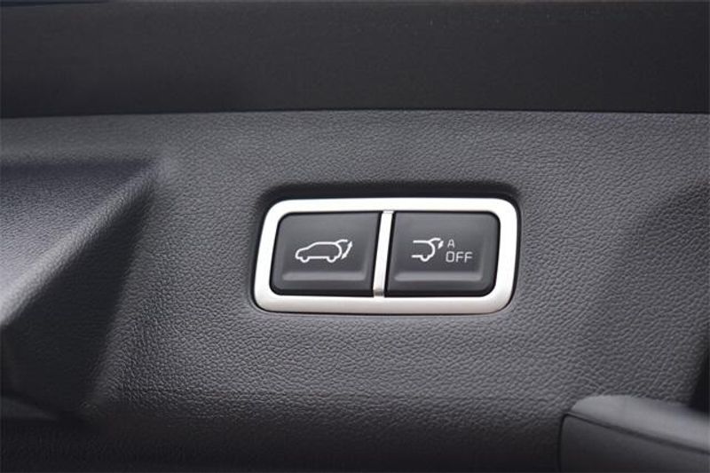 New 2025 Kia Sorento Hybrid EXImage 18