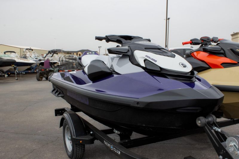 2025 SEADOO GTI SE 170 WITH SOUND SYSTEM IDF MIDNIGHT PURPLE Image 17