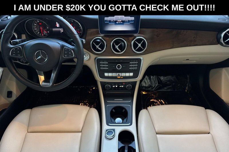 Used 2020 Mercedes-Benz GLA GLA250Image 15