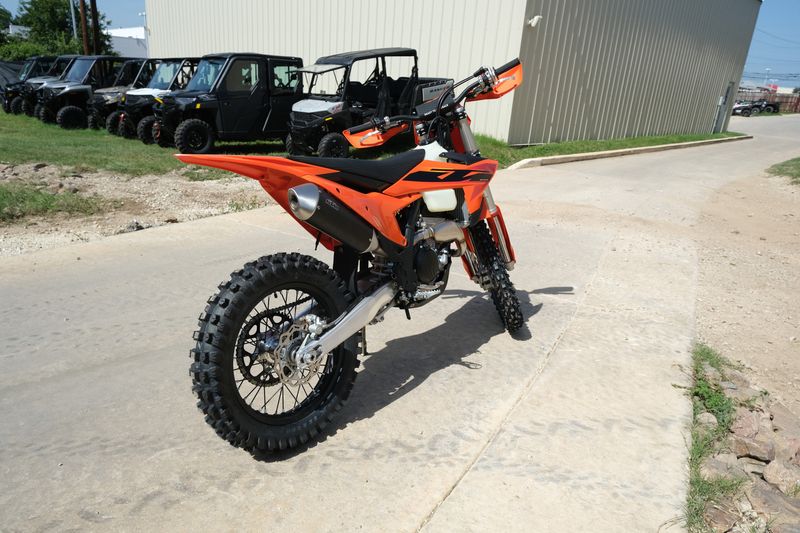 2025 KTM 250XCFImage 4