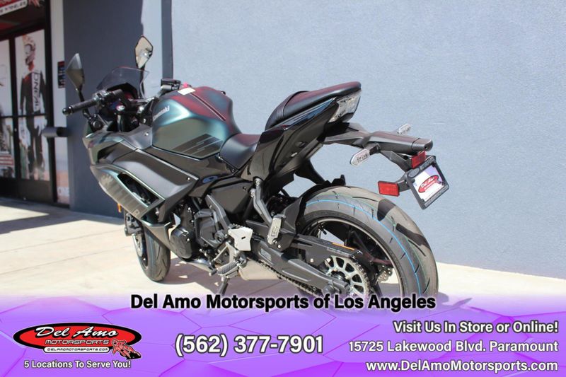 2025 Kawasaki NINJA 650 ABS Image 8