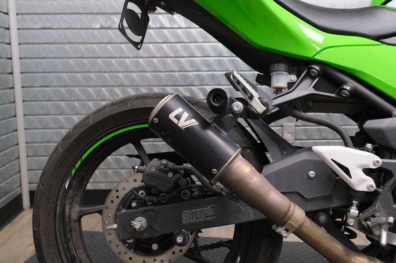 USED 2025 KAWASAKI NINJA 500 Image 15