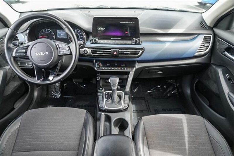 2023 Kia Seltos SImage 13