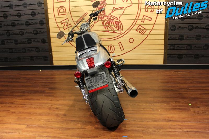 2012 Harley-Davidson VRSC  V-Rod 10 Anniversary Edition Image 7