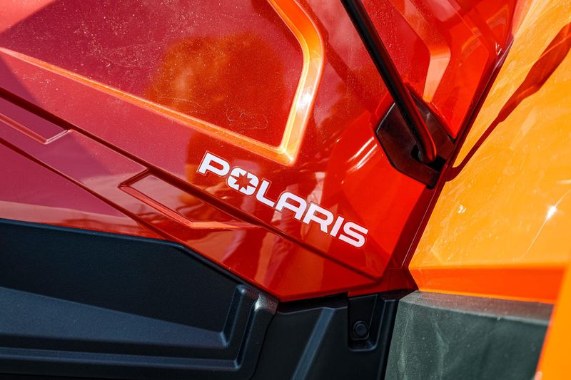 New 2025 Polaris SPORTSMAN 450 HO EPS  ORANGE RUST Image 23