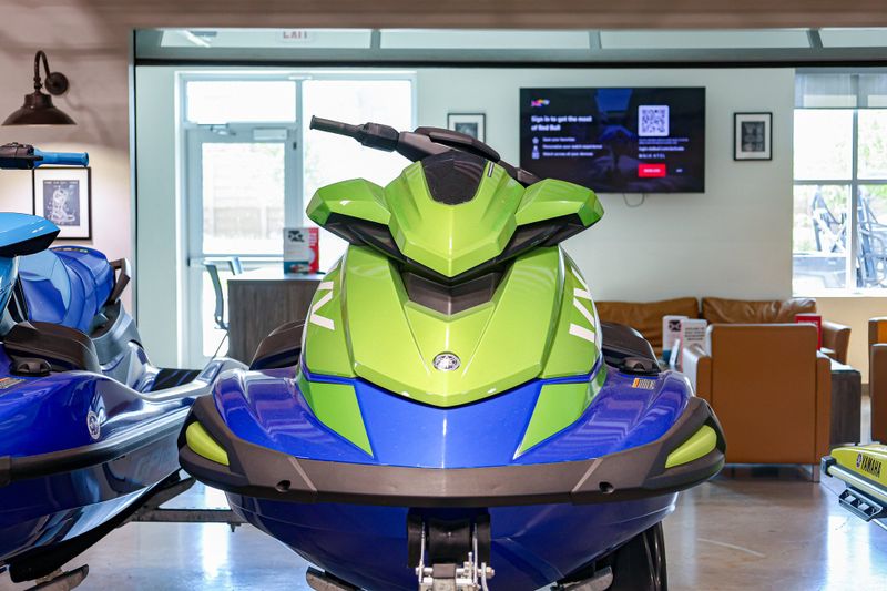 2024 Yamaha WAVERUNNER VX LIMITED HO AZURE BLUE AND ACID GREEN Image 7