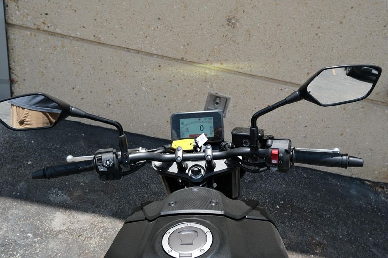 2025 Honda CB750 HORNET MATTE BLACK METALLIC Image 17