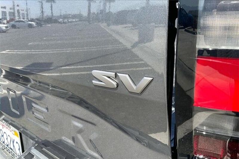 Used 2022 Nissan Frontier SVImage 7