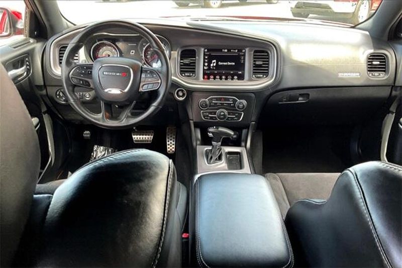 2022 Dodge Charger R/TImage 15