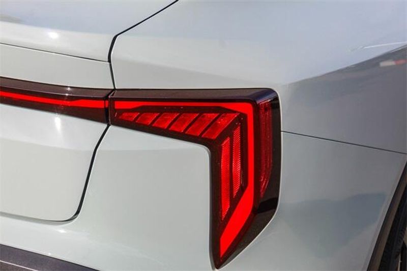 New 2025 Kia K4 LXSImage 18