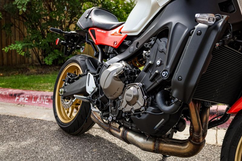 2024 Yamaha XSR900 HERITAGE WHITE Image 4