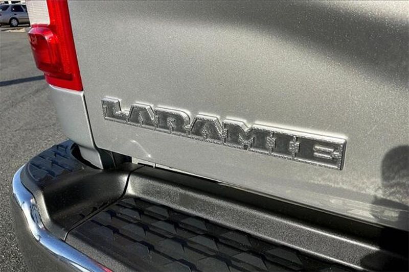 2021 RAM 3500 LaramieImage 31