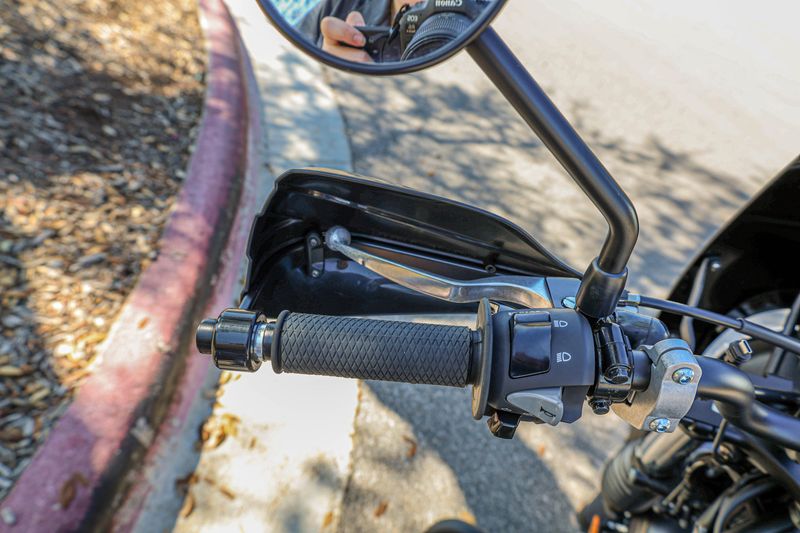 USED 2025 HONDA SCL 500 Image 16