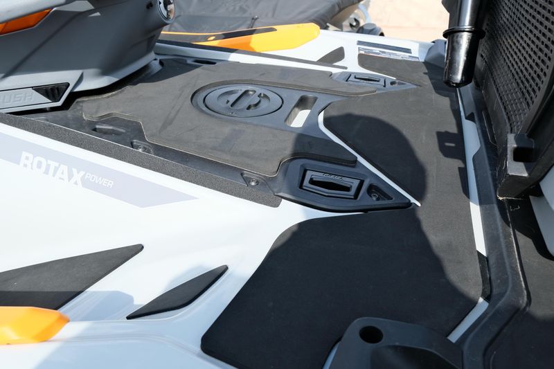 USED 2023 SEADOO PWC GTX FISHT 170 AUD Image 10