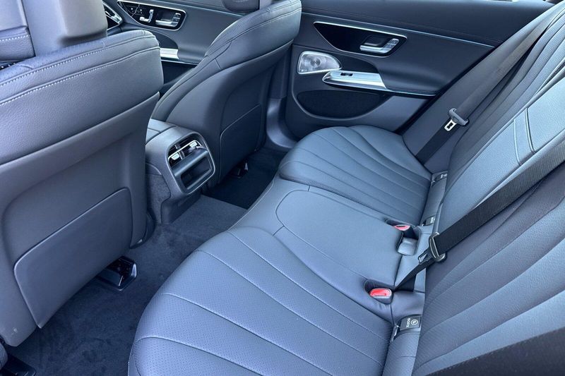 New 2026 Mercedes-Benz E-Class E 350Image 9