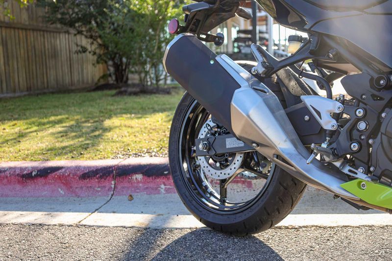 NEW 2026 KAWASAKI NINJA 500 SE ABS Image 5