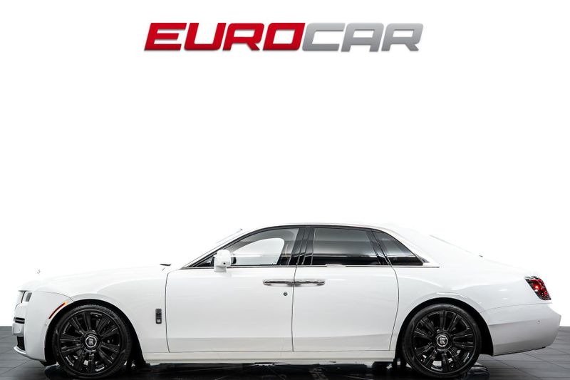 2021 Rolls-Royce Ghost *STARLIGHT HEADLINER * IMMACULATE CONDITION*Image 2