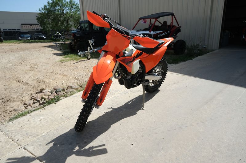 2025 KTM 250XCFImage 17