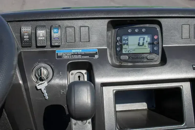 NEW 2026 KAWASAKI MULE PRO-FXT 820 EPS Image 17