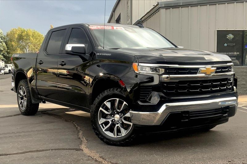 2023 Chevrolet Silverado 1500 LT photo 30