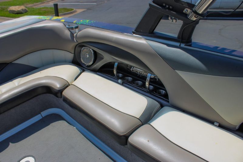 Used 2011 MALIBU WAKESETTER 247 Image 15