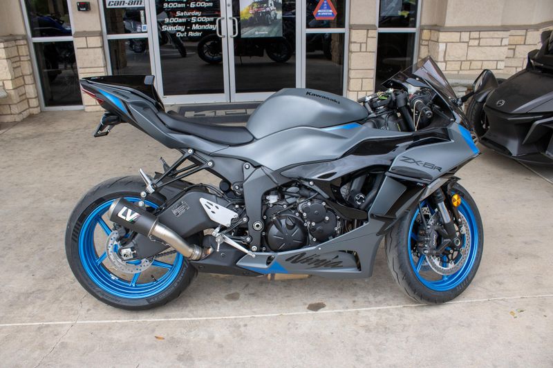 NEW 2026 KAWASAKI NINJA ZX6R Image 1
