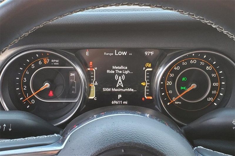 2022 Jeep Gladiator Overland photo 13