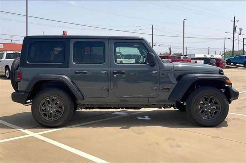 2024 Jeep Wrangler 4-door Sport SImage 16