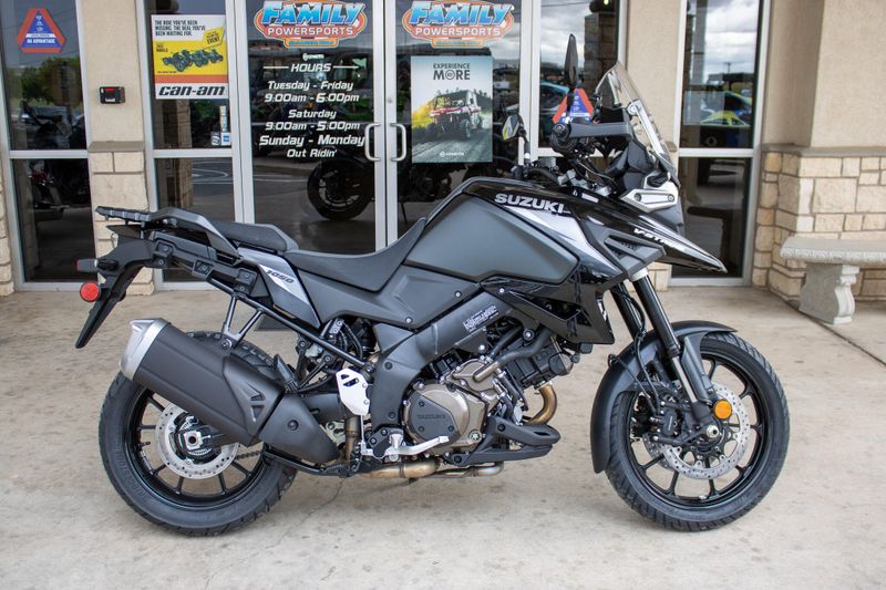 NEW 2026 SUZUKI VSTROM 1050 Image 1