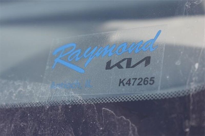 2025 Kia EV9 LandImage 39