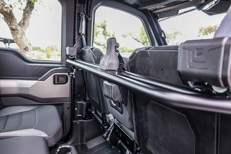 NEW 2025 POLARIS RANGER CREW XD 1500 NORTHSTAR EDITION PREMIUM Image 3