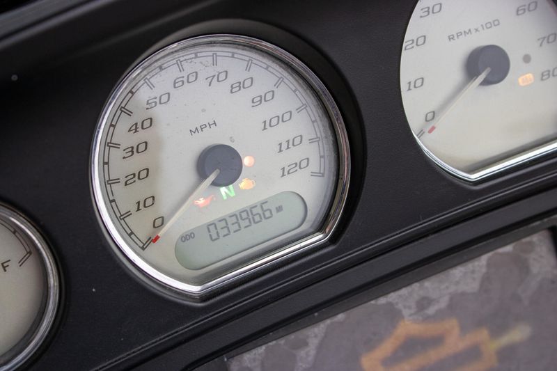 USED 2016 HARLEY STREET GLIDE SPECIAL Image 21