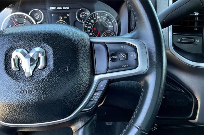 2024 Ram 2500 Big Horn photo 17