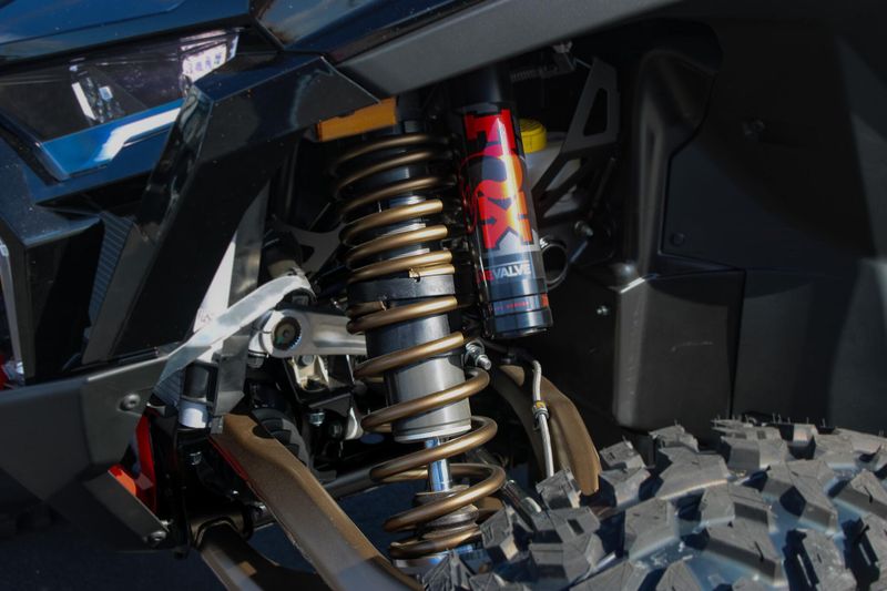 NEW 2025 POLARIS RZR PRO R 4 ULTIMATE Image 13