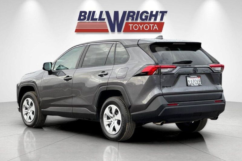 Used 2023 Toyota RAV4 LEImage 5