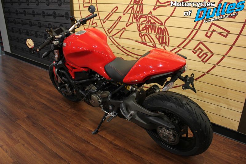Used 2014 Ducati Monster 1200 Image 8
