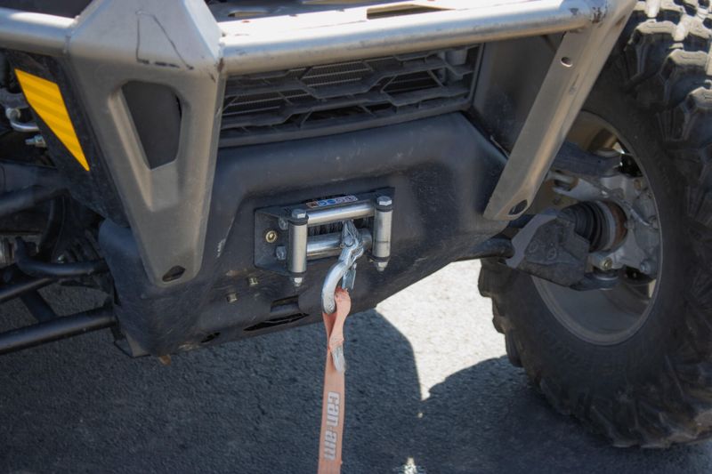 USED 2024 CAN-AM DEFENDER MAX LIMITED HD10 Image 9