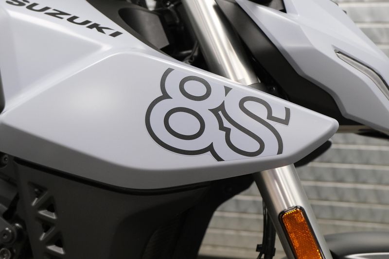 USED 2024 SUZUKI GSX8S Image 15